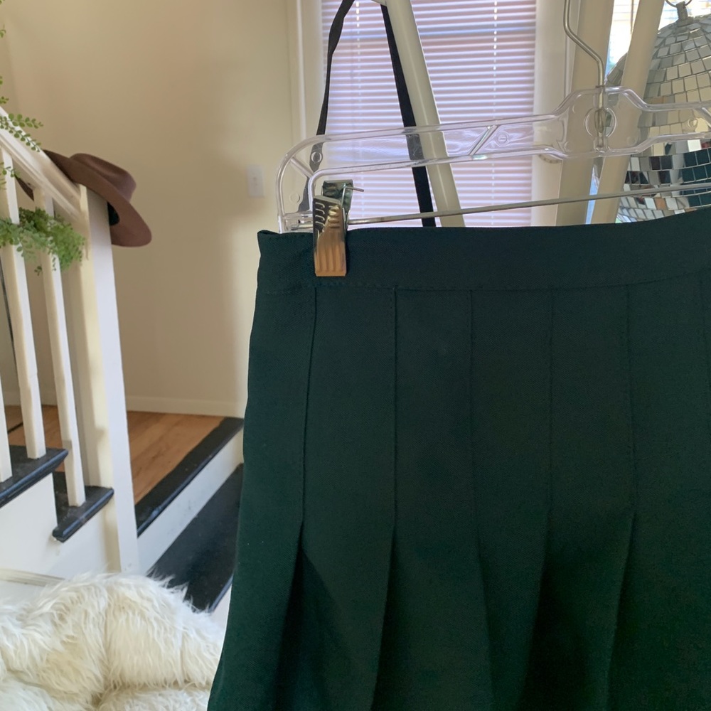 Green tennis skirt
